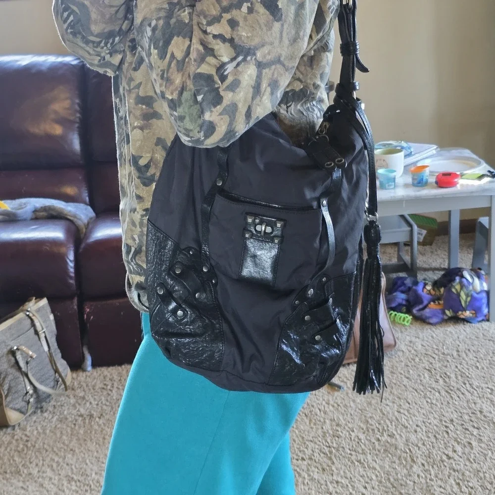 Rare Vtg JUICY Courture Studded Leather Grunge Goth Shoulder Tassel Y2k Turnlock - Picture 2 of 14